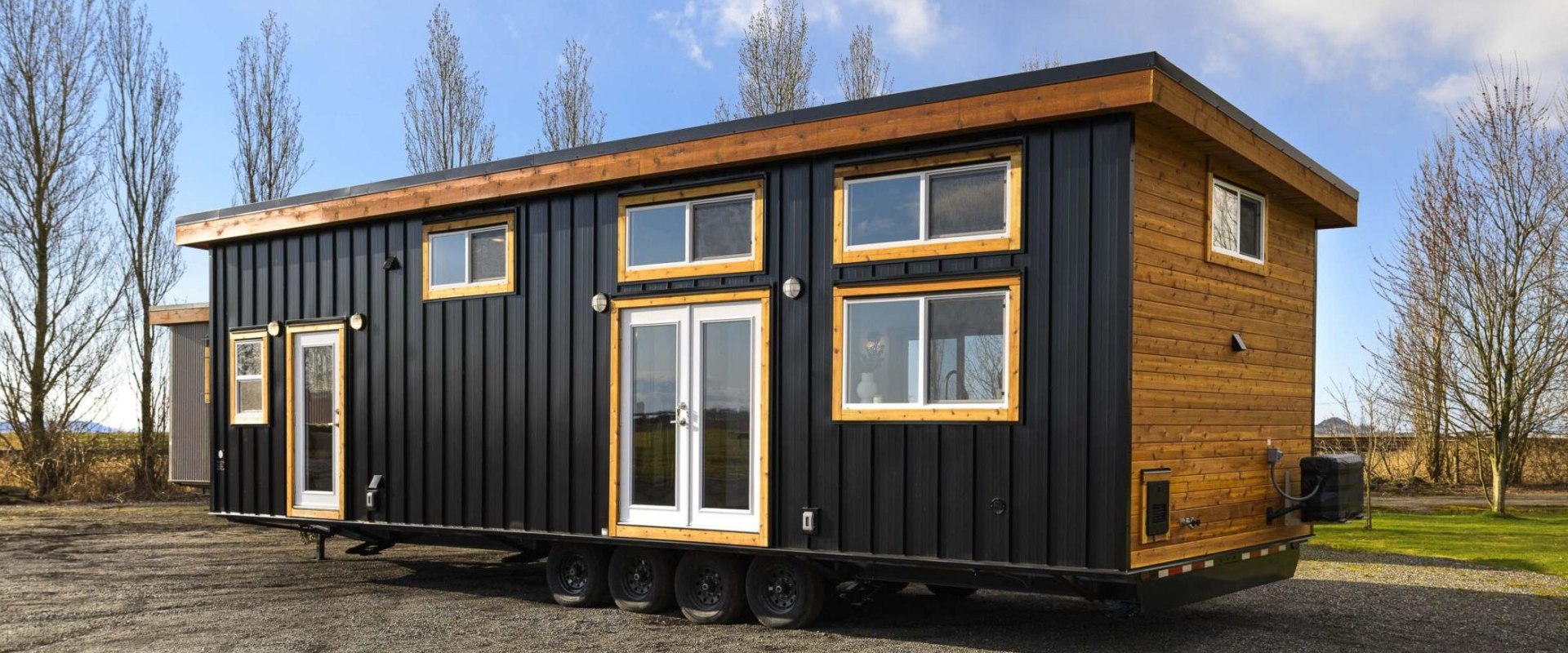 Prefab Tiny Homes: Affordable Housing Solutions for Tight Budgets